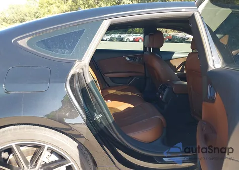 2016 Audi A7 3.0T Premium Plus z USA, uszkodzony, nr VIN WAU2GAFC7GN168563